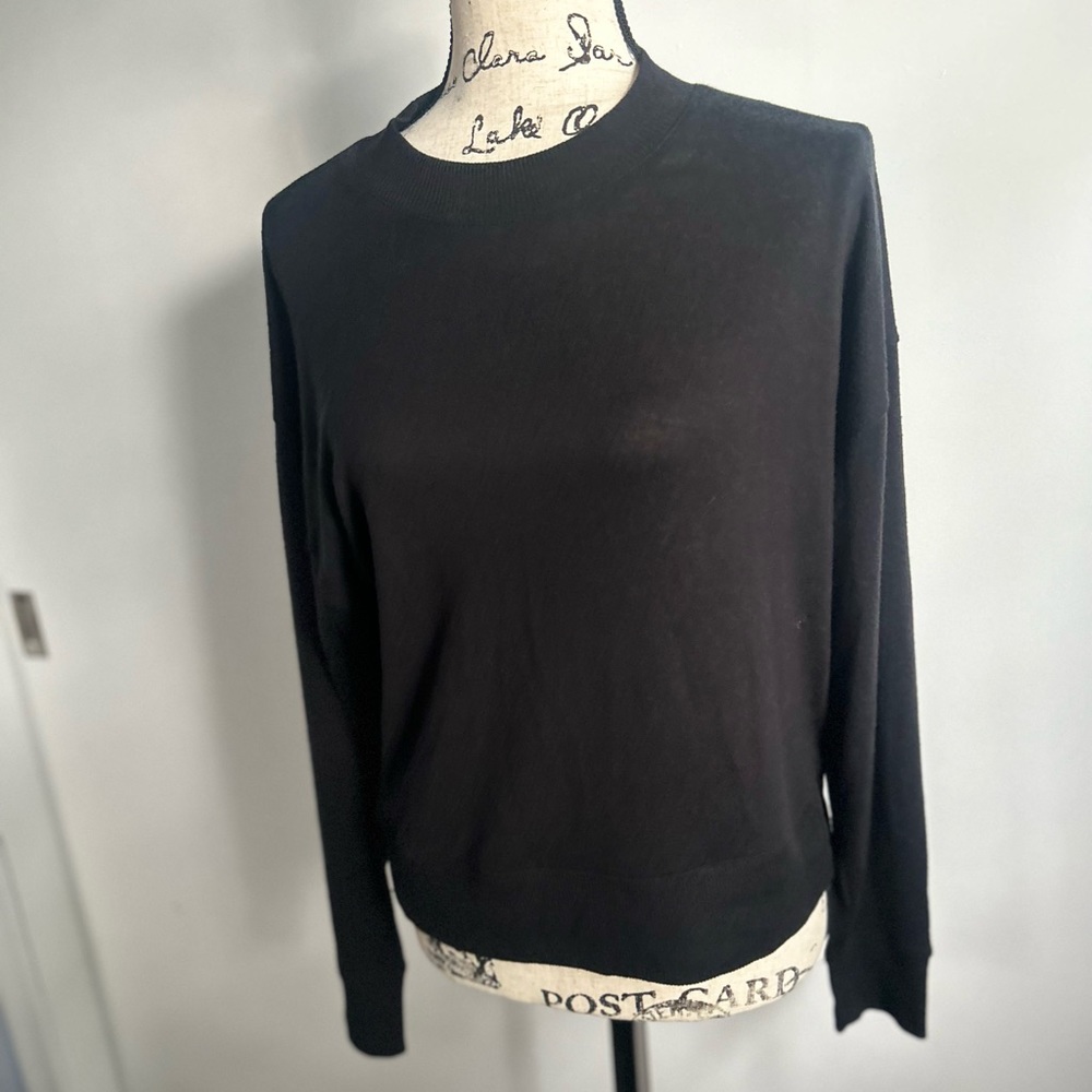 J. Crew Pullover Lightweight - image 1